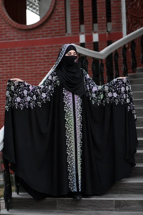 (B&V)Golap Kaptan Abaya with Hijab | গোলাপ কাপ্তান আবায়া