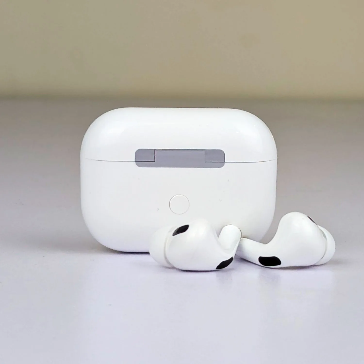 OnePlus AirRO3 True Wireless Bluetooth Earbuds